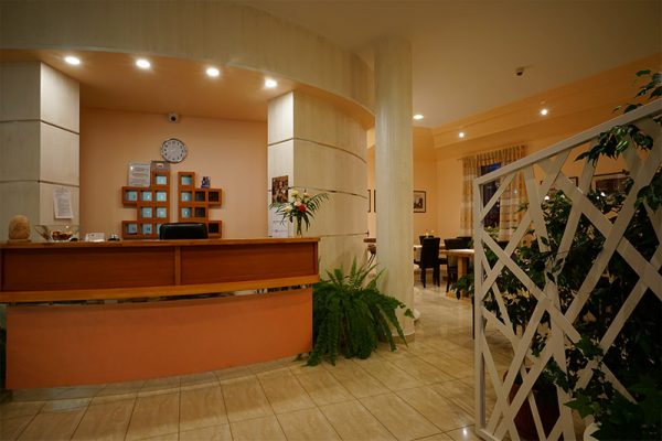recepcja hotelu Lubex w Lublińcu
